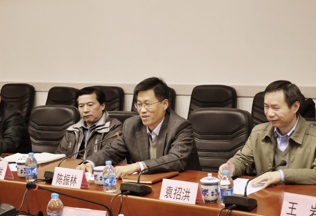 2af8c893-38d4-4589-9d5e-03b3c31bc8b3